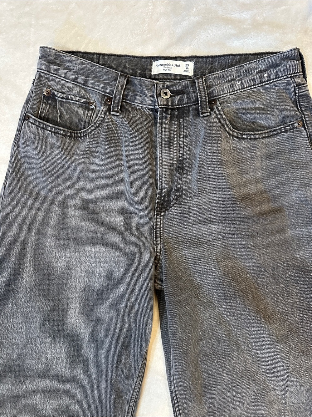 NEW! Abercrombie The Loose High Rise Baggy Jeans 8 Washed Black - Picture 5 of 7